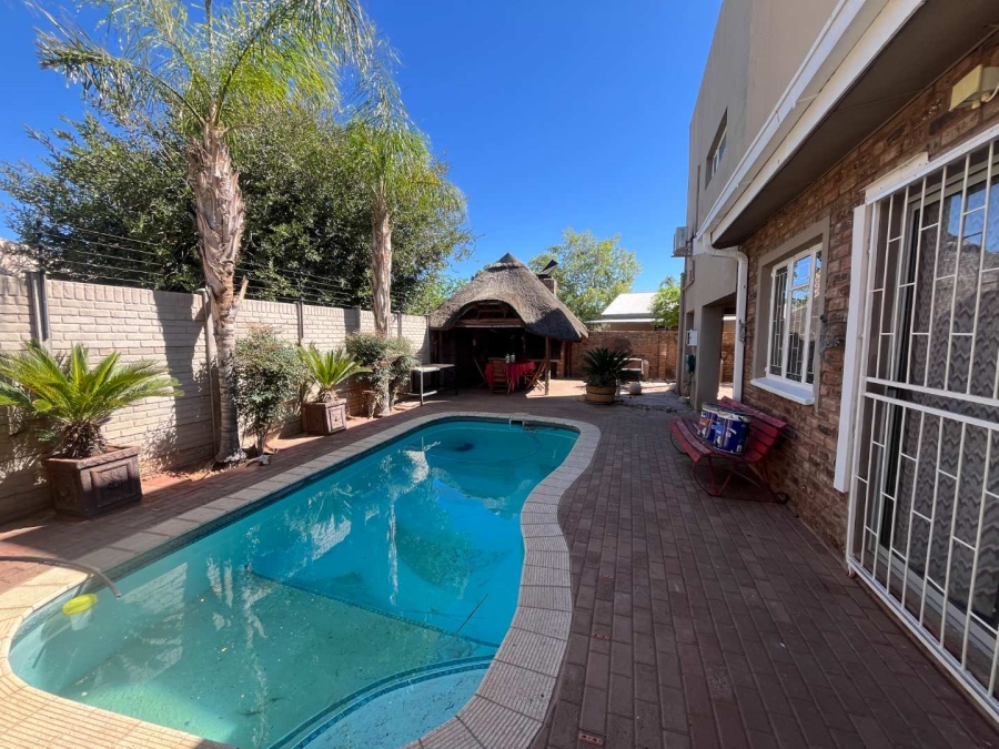 5 Bedroom Property for Sale in Blydeville Northern Cape